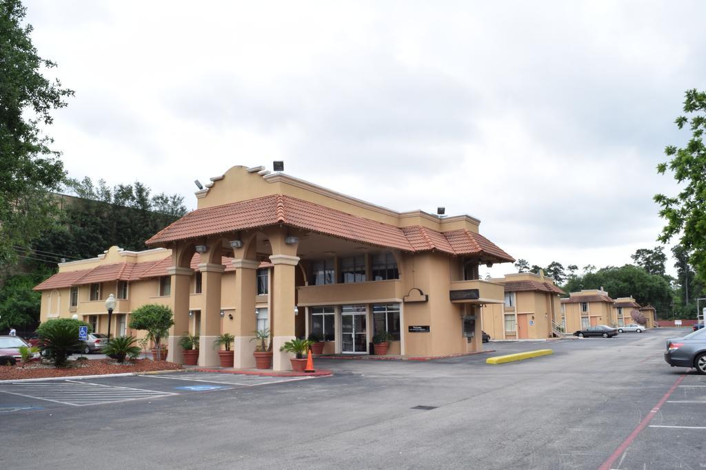 Memorial Inn And Suites Houston Exteriör bild