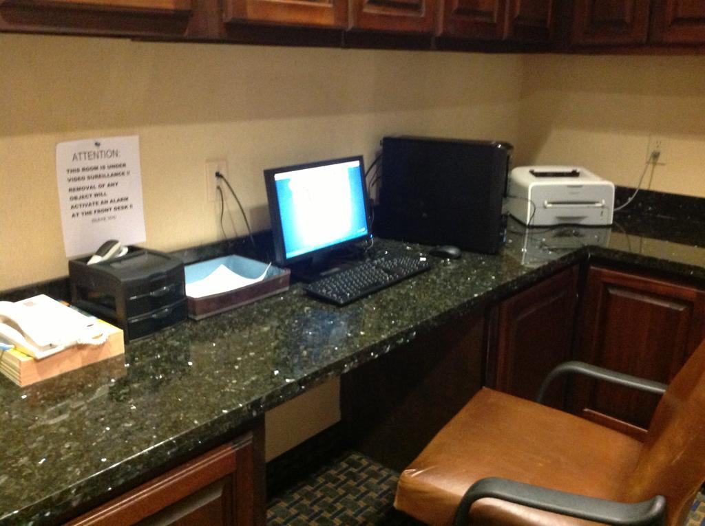 Memorial Inn And Suites Houston Exteriör bild