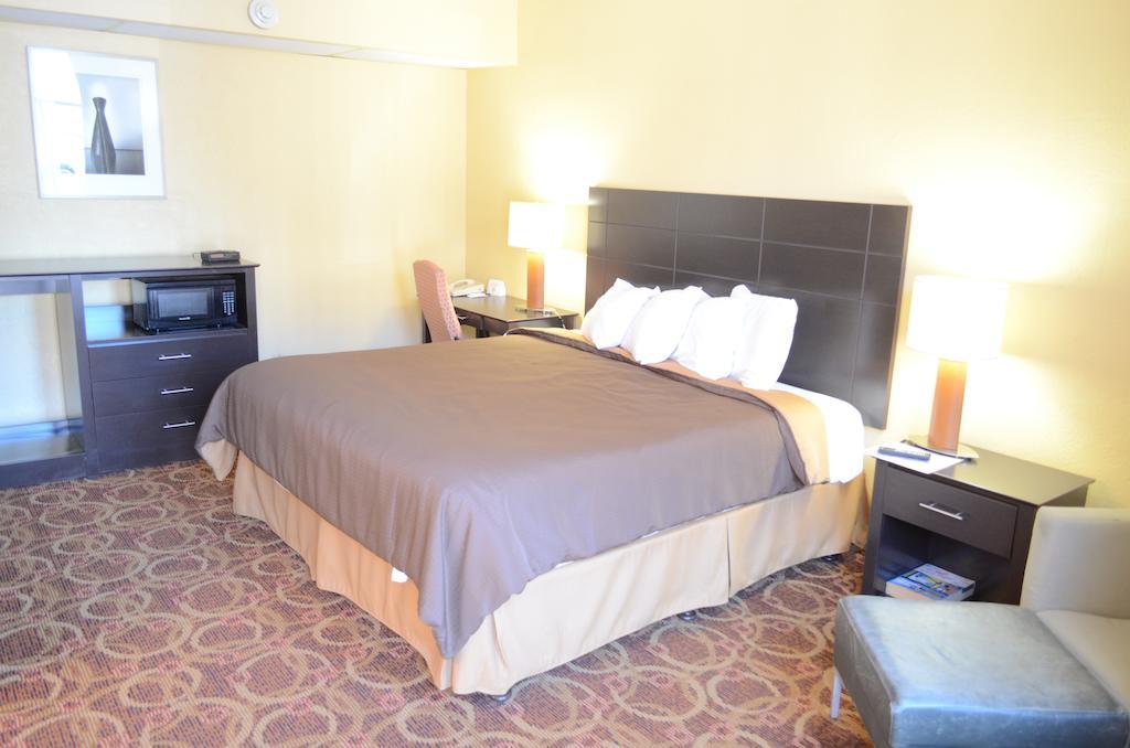 Memorial Inn And Suites Houston Exteriör bild
